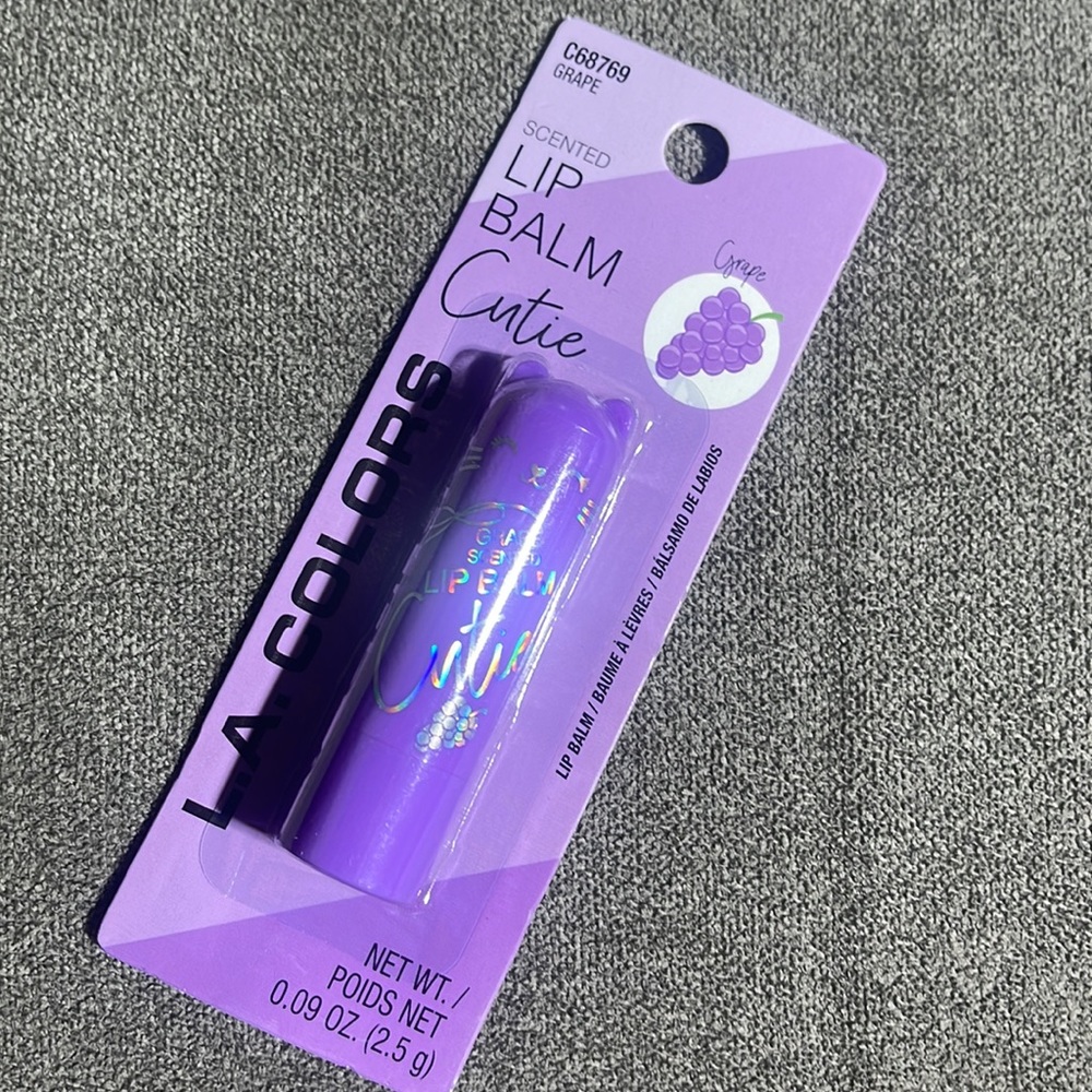 🥰🥰L.A. COLORS Scented Lip Balm Cutie🥰🥰 - Picture 5 of 7